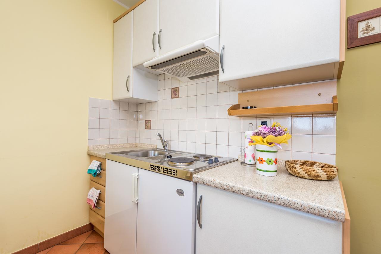 Rona Apartments Ani Icici Ngoại thất bức ảnh